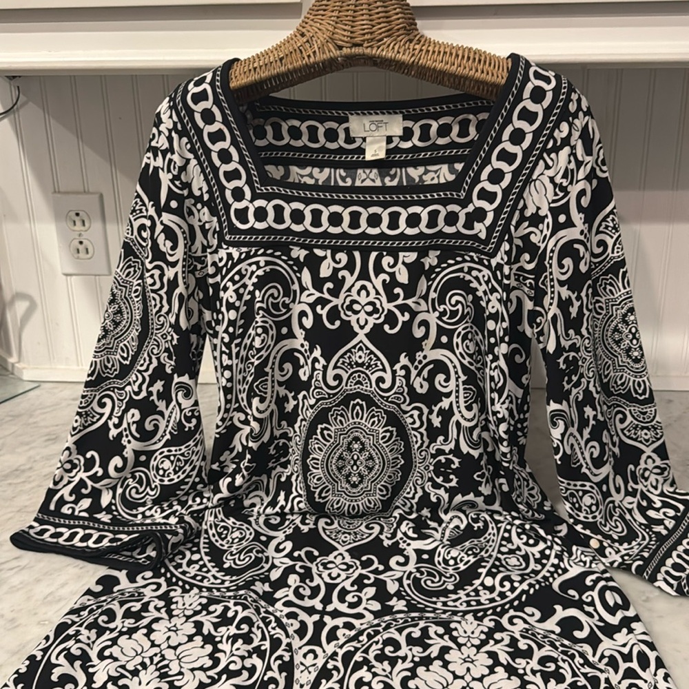 ANN TAYLOR DRESS